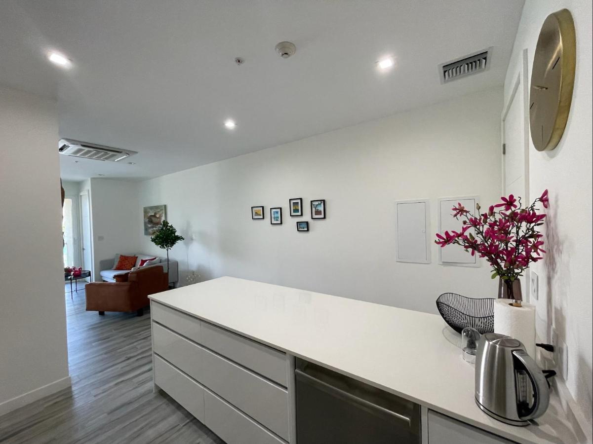 Luxury Ocean View Condo @ Aruba'S Palm Beach Exterior foto