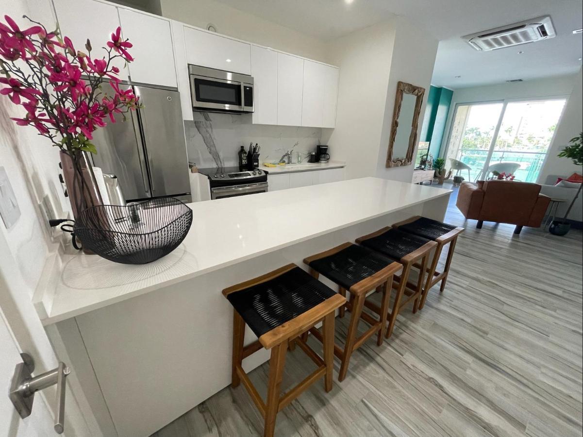 Luxury Ocean View Condo @ Aruba'S Palm Beach Exterior foto